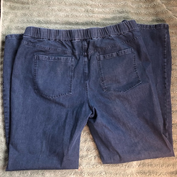 🔹 Isaac Mizrahi Regular 24/7 Denim Straight Leg Jeans 🔹 - Picture 7 of 12